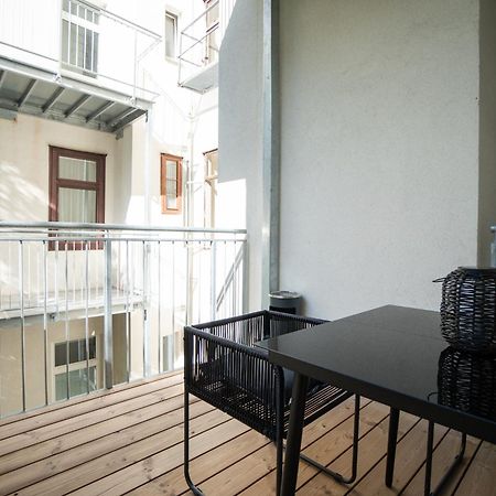 וינה Modern Apartment With A Balcony Near Belvedere מראה חיצוני תמונה